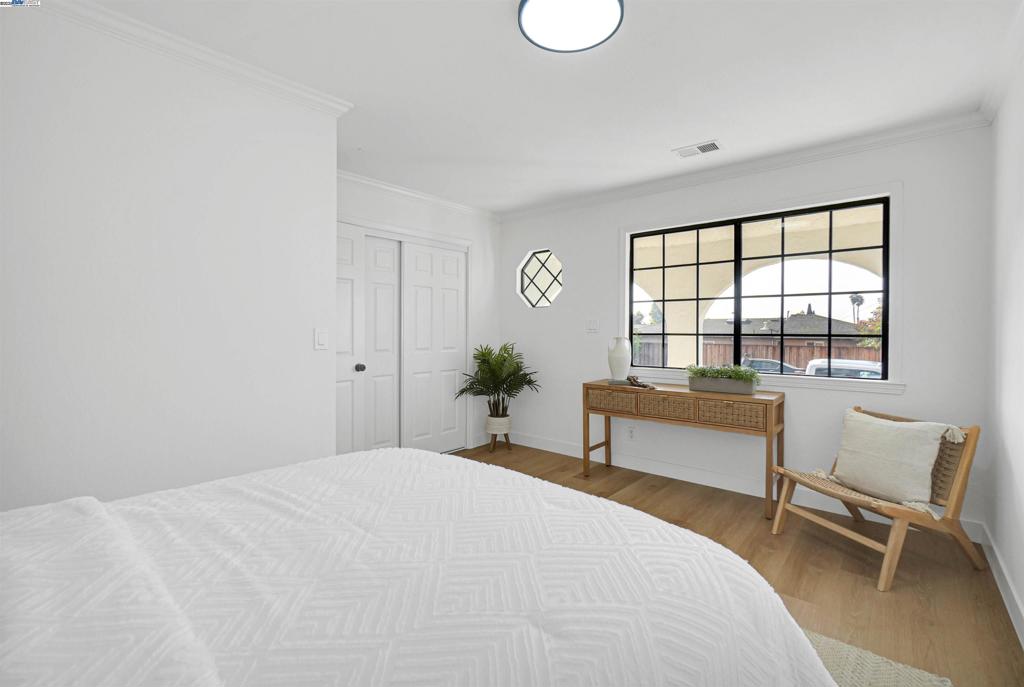 MILPITAS - Residential