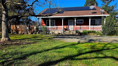 Photo of 25205 5th Avenue, Los Molinos, CA 96055 (MLS # SN25088007)