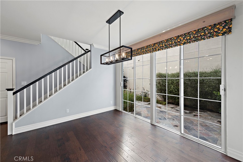 Los Paseos (LOPA) - Residential