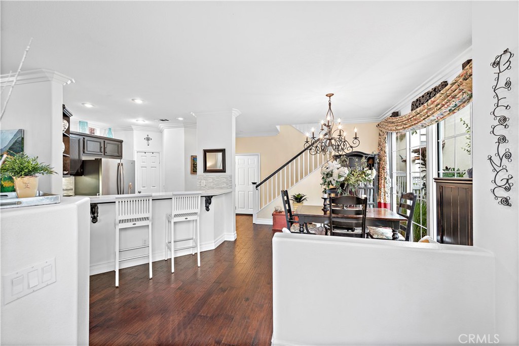 Los Paseos (LOPA) - Residential