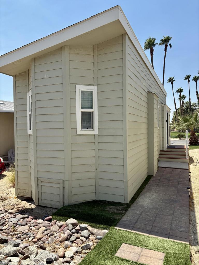 Not Applicable-1 - Manufactured In Park