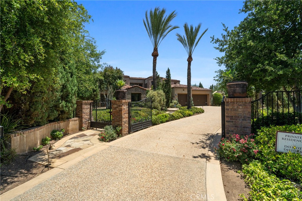 1377 Versante Circle