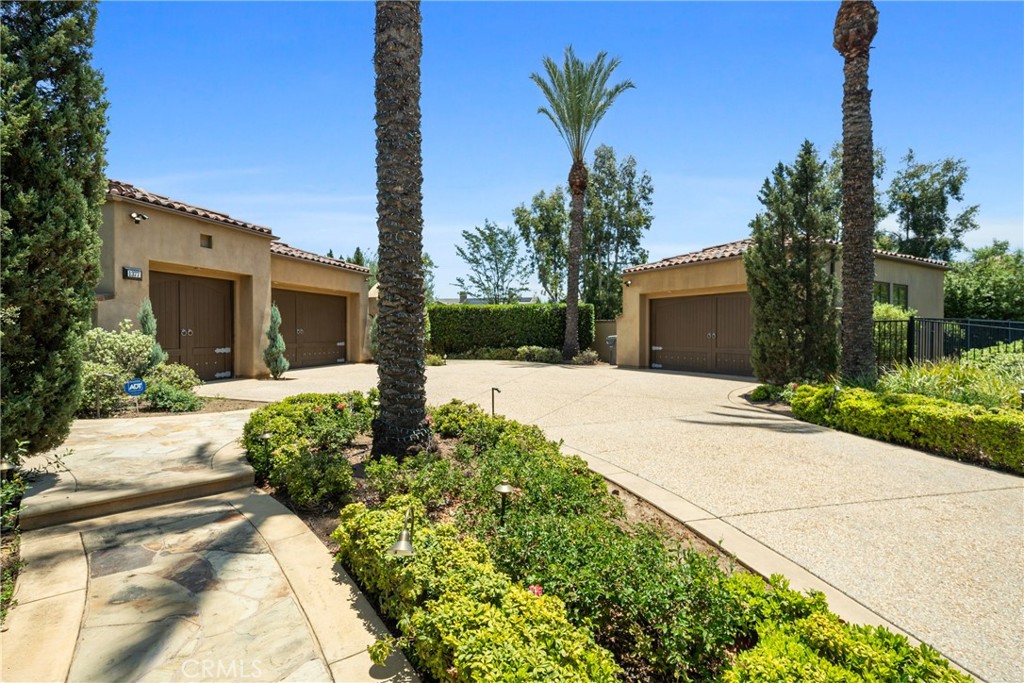 1377 Versante Circle