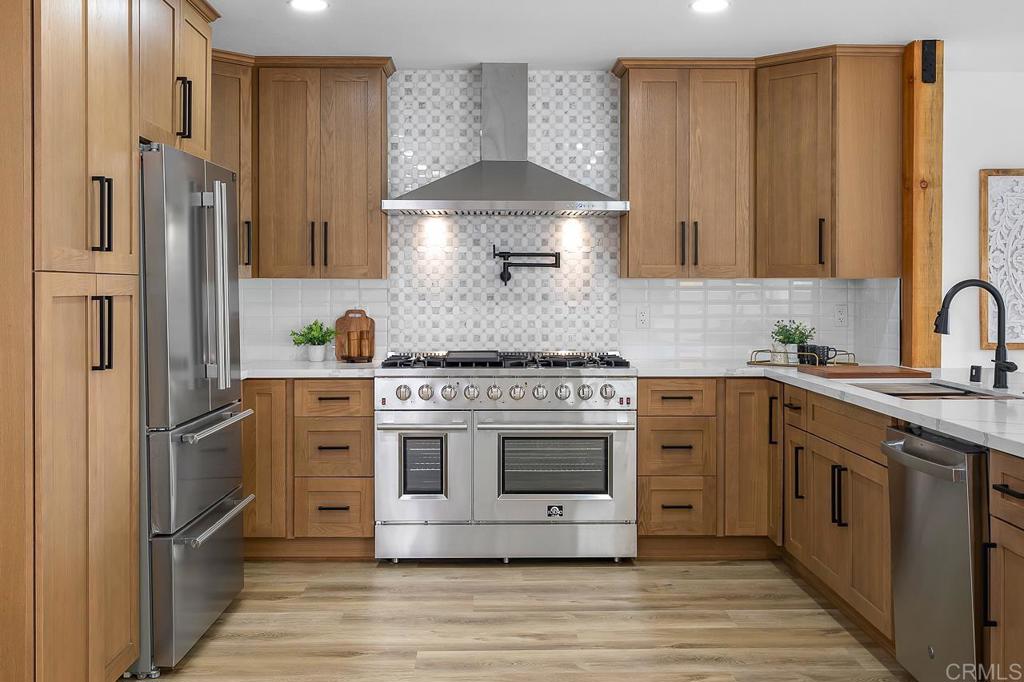 1844 Alta View Dr.