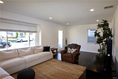 1305 Wendy Way