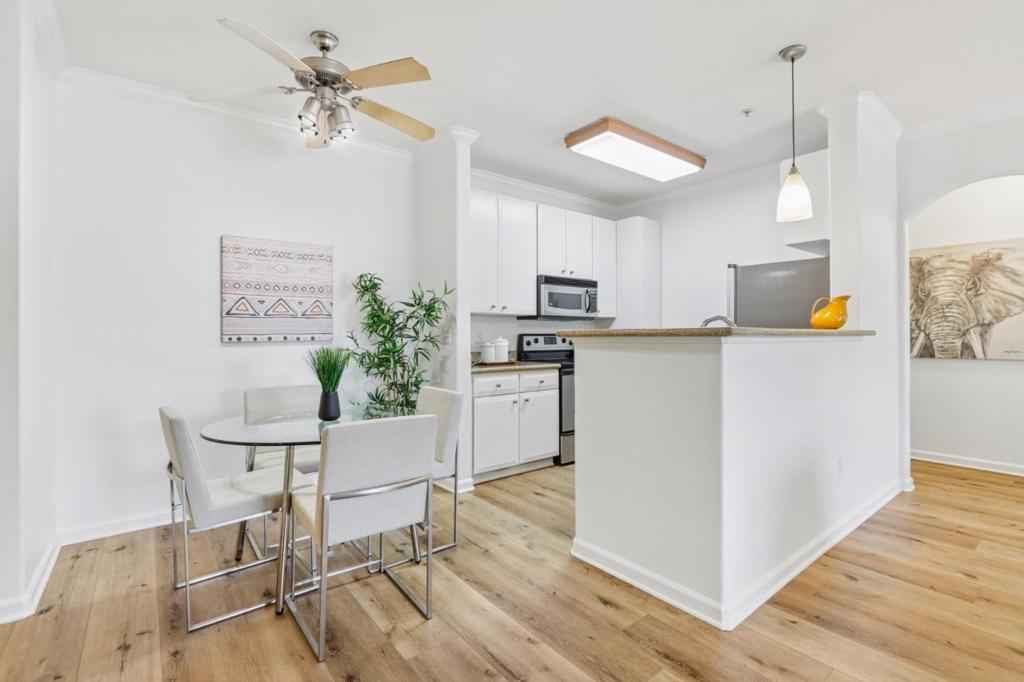 801 S Winchester Boulevard 1204