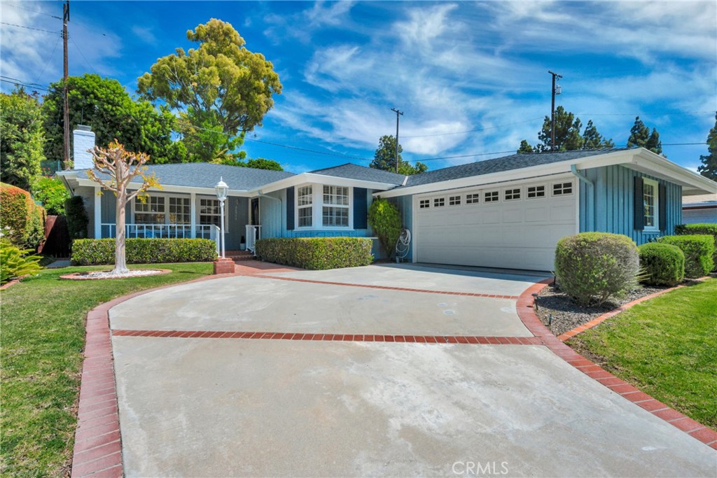 26902 Basswood