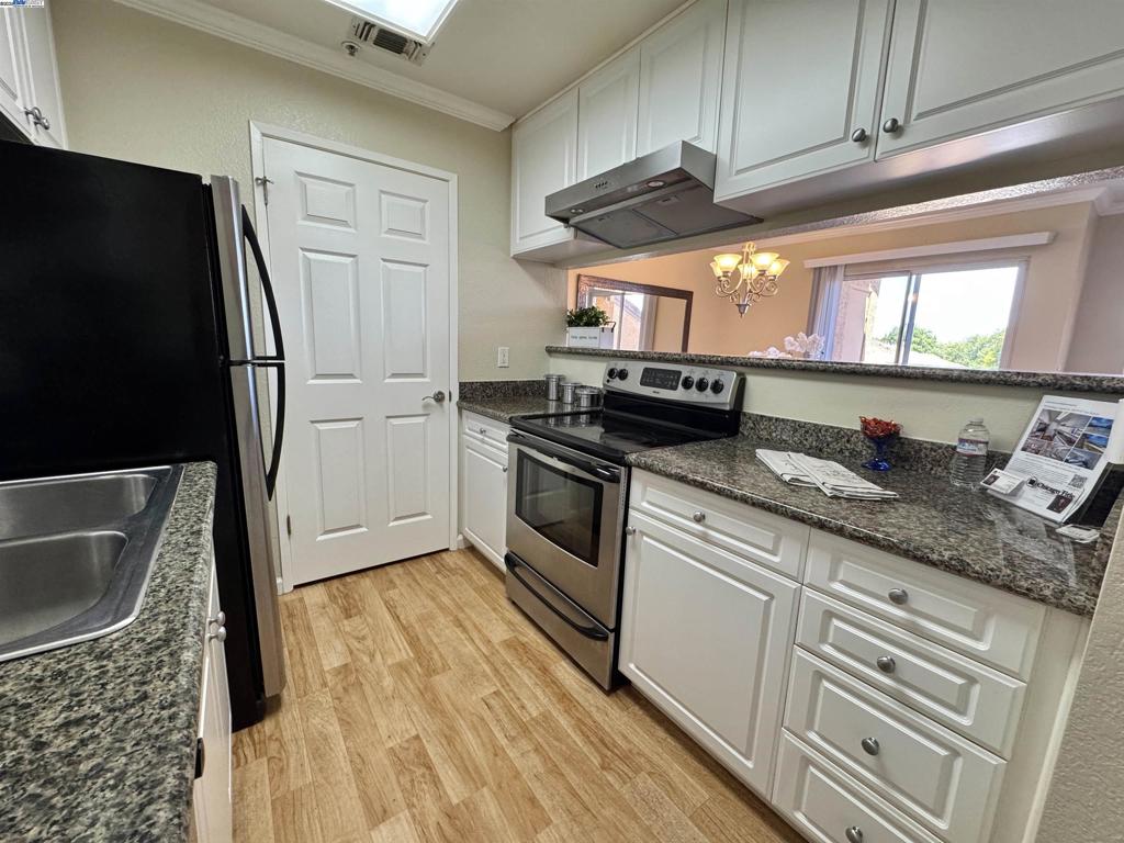 SIENNA HILLS - Residential