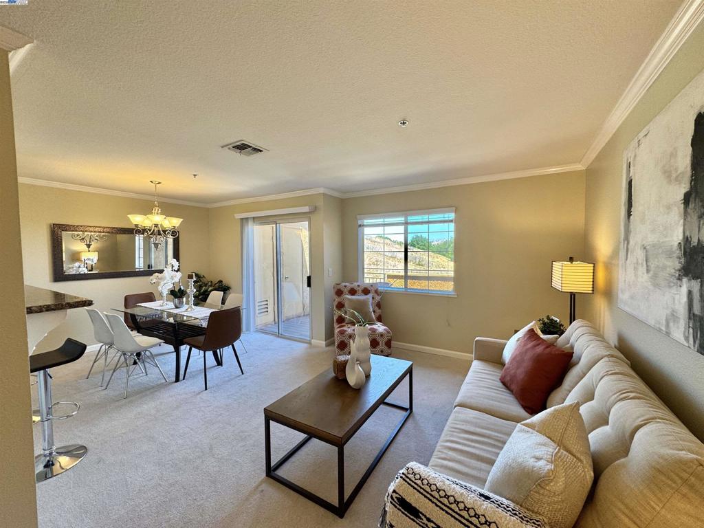 SIENNA HILLS - Residential