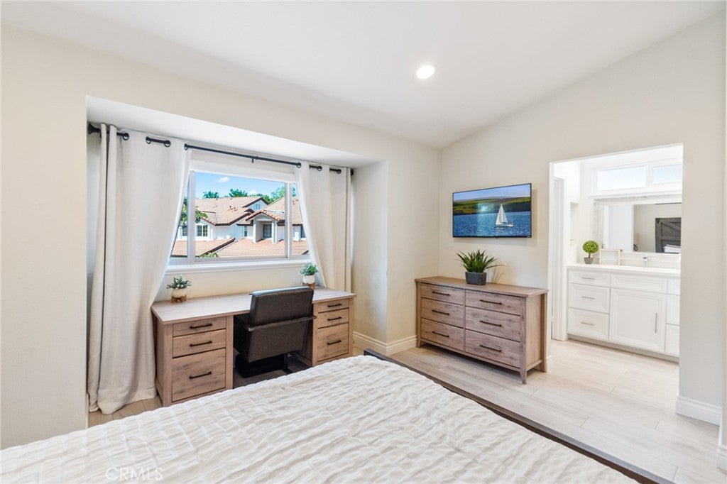 8 Clover Hill Lane 120, Laguna Hills CA 92653 - Photo 21