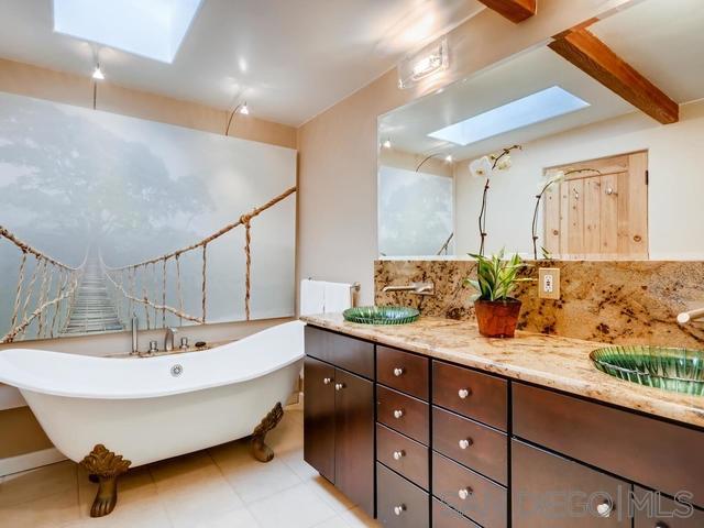 La Jolla - Residential Lease