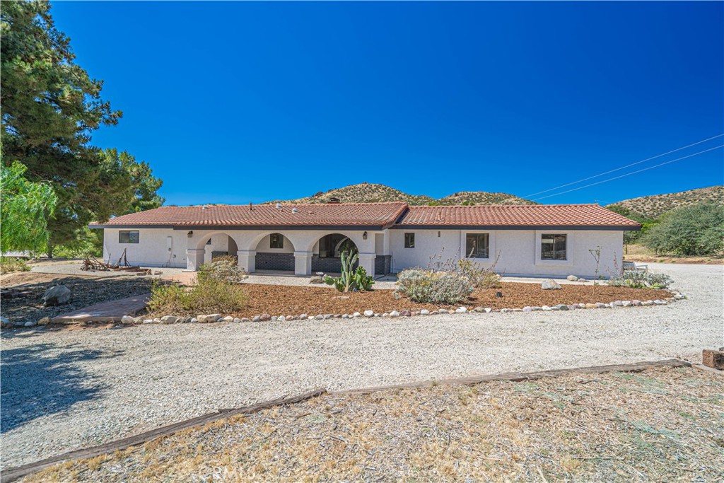 11820 Darling Rd.
