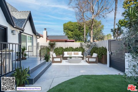Photo of 617 Westmount Drive, West Hollywood, CA 90069 (MLS # 24444919)