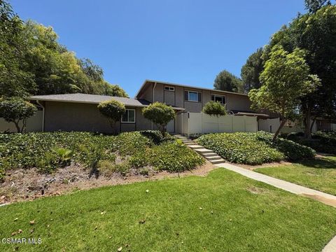 Photo of 28832 Conejo View Drive, Agoura Hills, CA 91301 (MLS # 226002770)