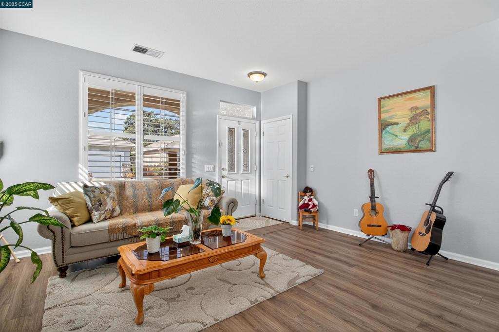 SUMMERSET - Residential