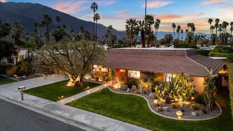 Photo of 1606 E Via Estrella, Palm Springs, CA 92264 (MLS # 219144118PS)