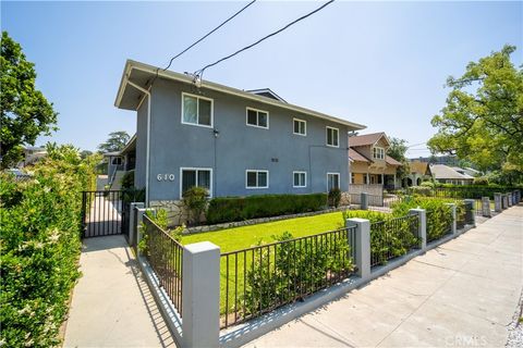 Photo of 610 N Oakland Avenue, Pasadena, CA 91101 (MLS # PW25146387)