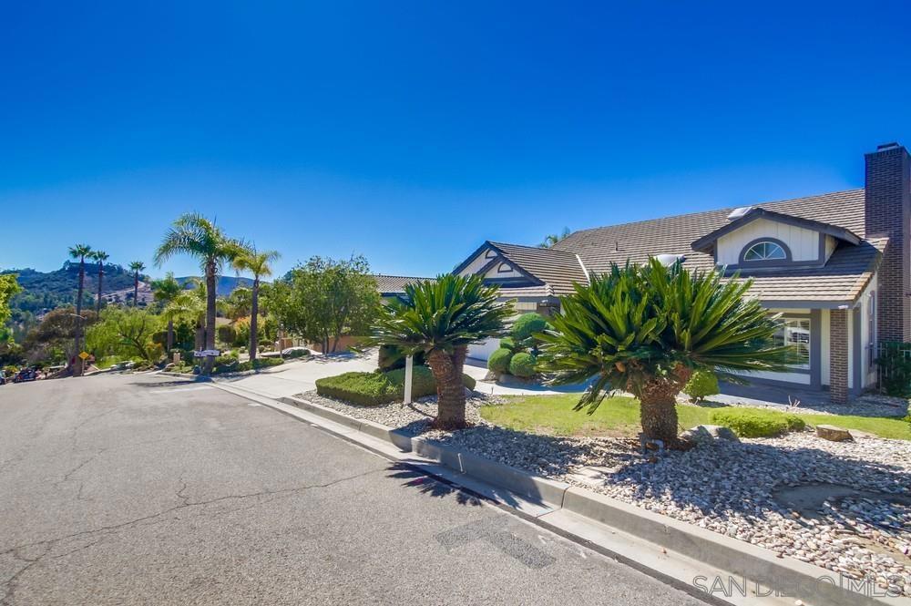 1365 OAK VIEW WAY