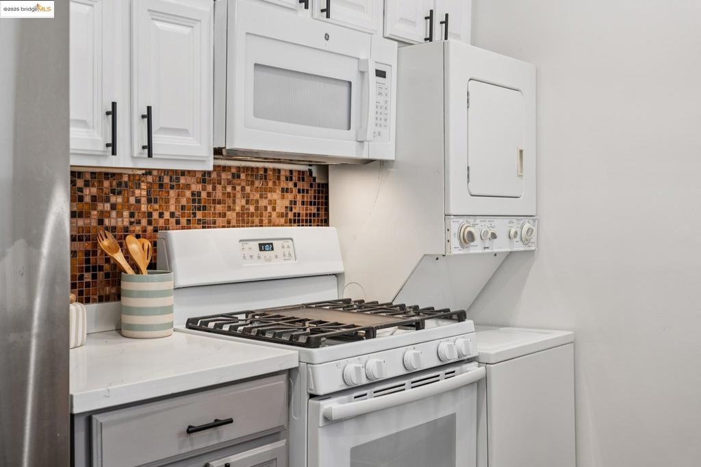 TEMESCAL/R.RIDGE - Residential Income