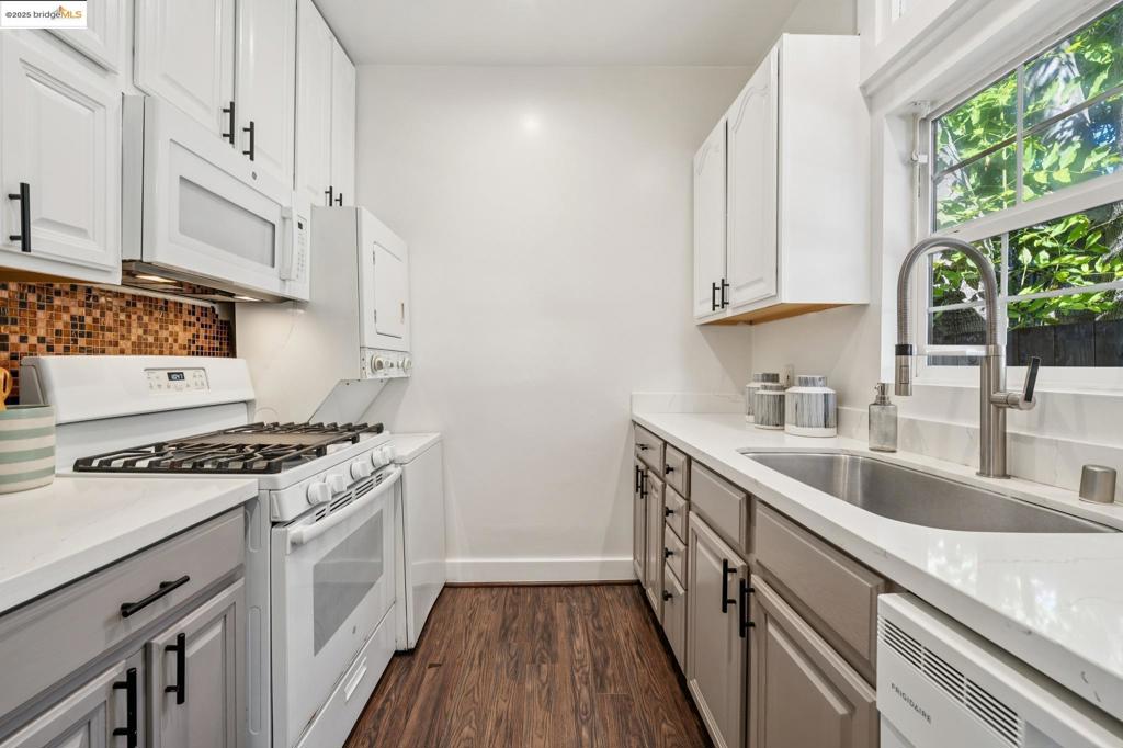 TEMESCAL/R.RIDGE - Residential Income
