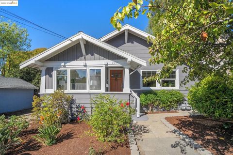 Photo of 4949 Coronado Ave, Oakland, CA 94618 (MLS # 41115479) Photo of 4949 Coronado Ave, Oakland, CA 94618 (MLS # 41115479)