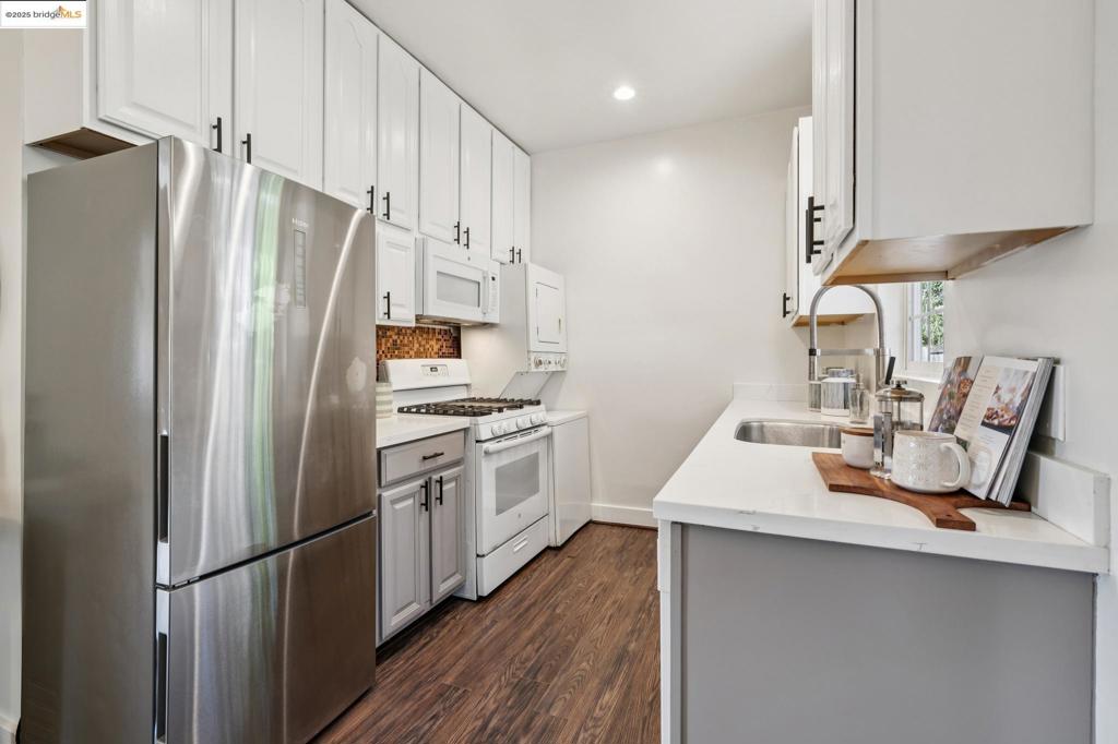 TEMESCAL/R.RIDGE - Residential Income