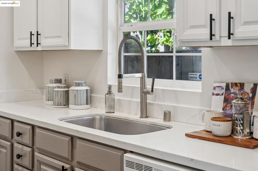 TEMESCAL/R.RIDGE - Residential Income