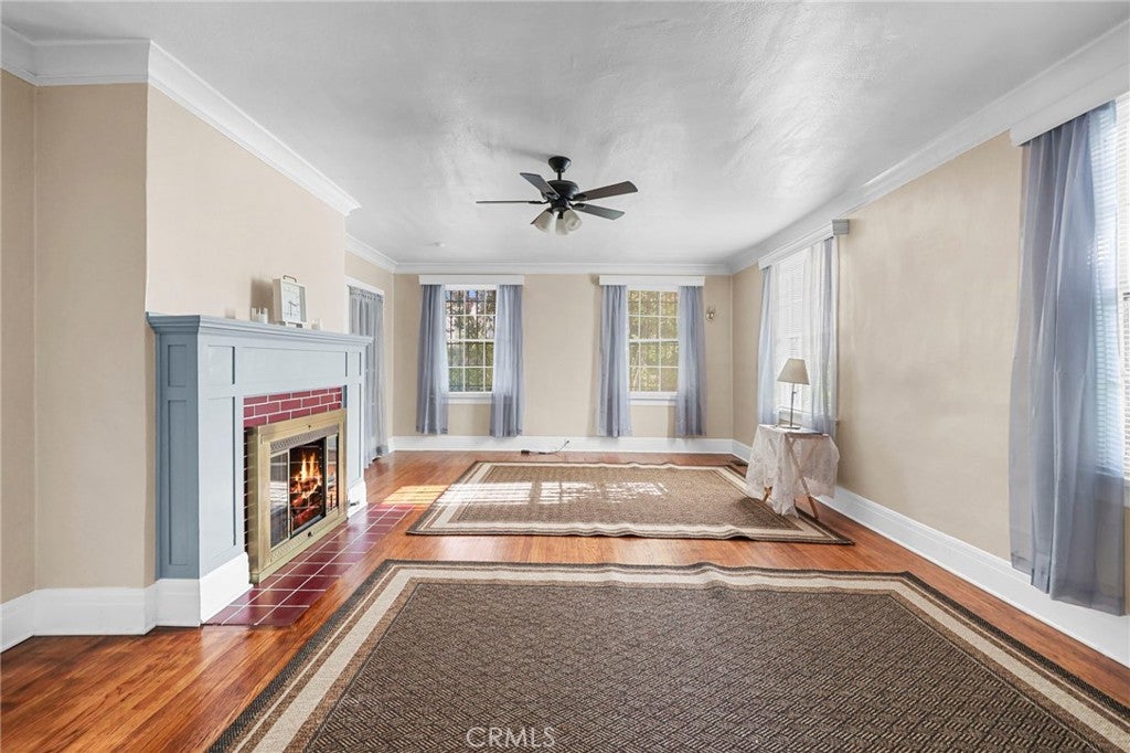 428 S HOOVER