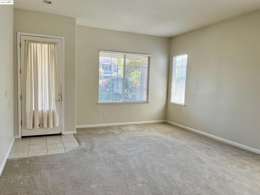 BRENTWOOD - Residential Lease