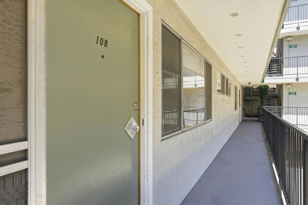 3877 Howe Street 108