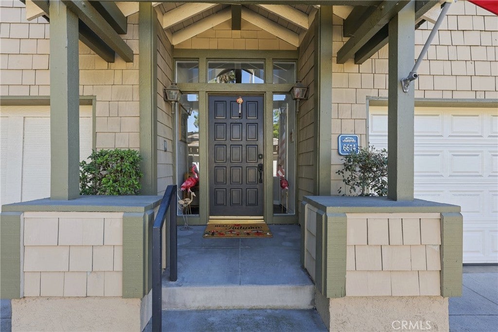 6674 Cozy Wood Court