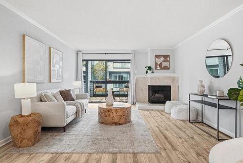 Photo of 30 Eddystone Court, Redwood City, CA 94065 (MLS # ML82041192)