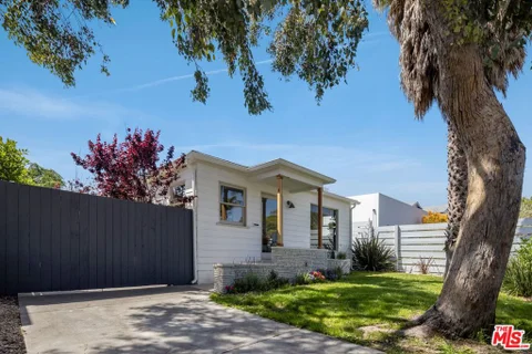 MLS: 26865531
