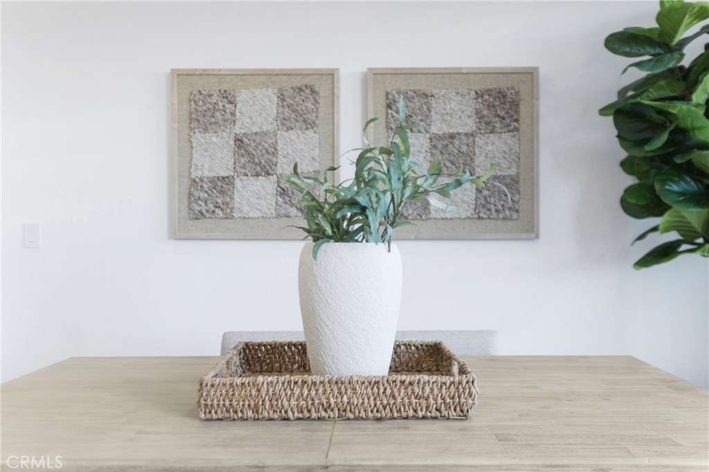 El Niguel Terrace (ENT) - Residential