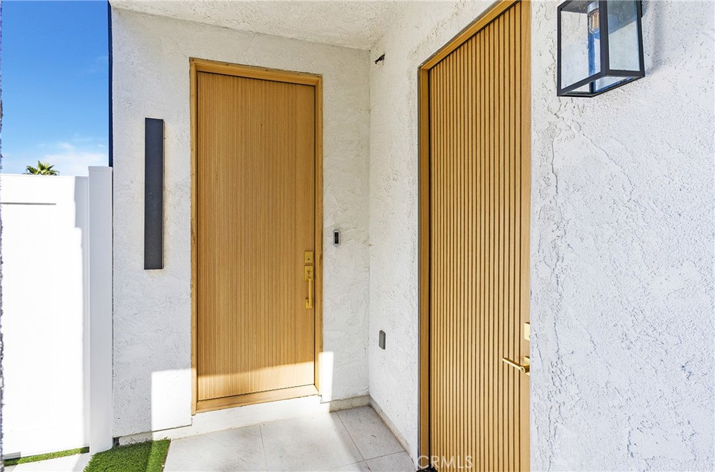 El Niguel Terrace (ENT) - Residential