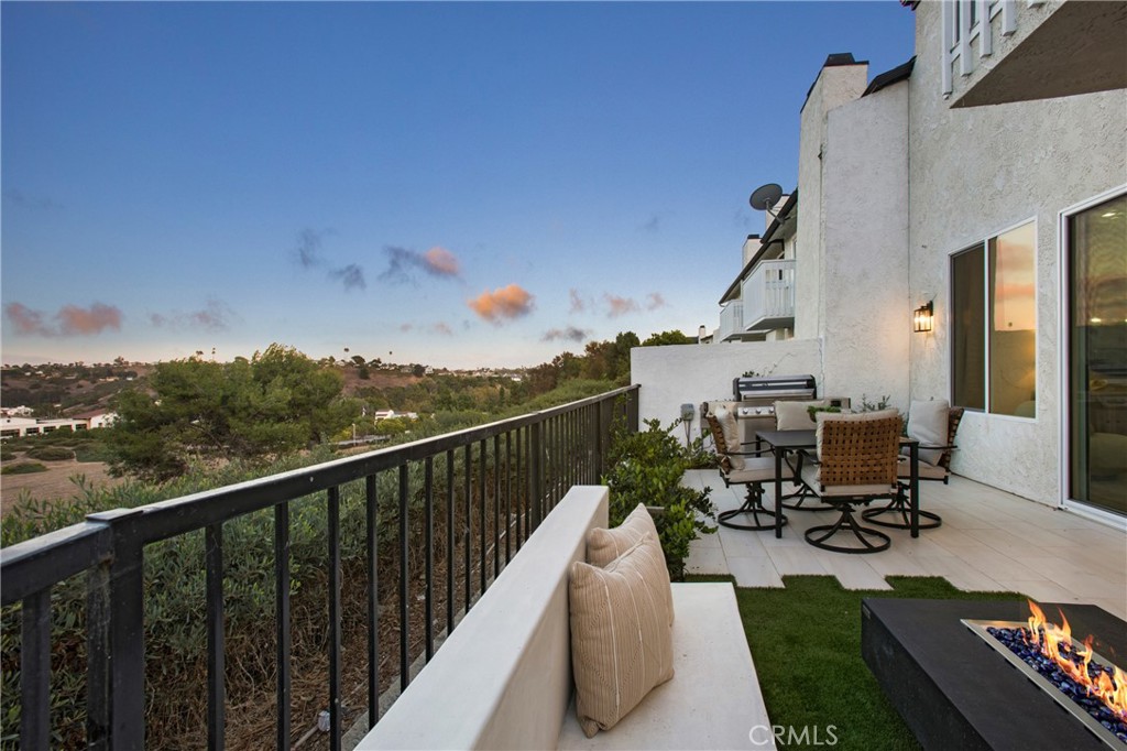 El Niguel Terrace (ENT) - Residential