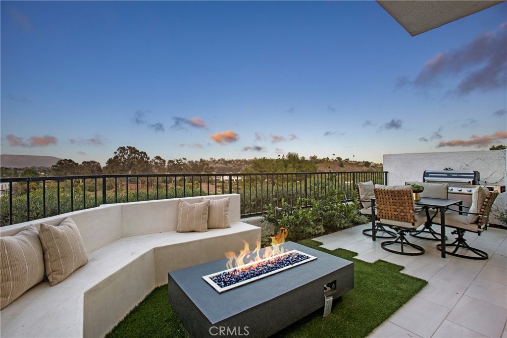 El Niguel Terrace (ENT) - Residential