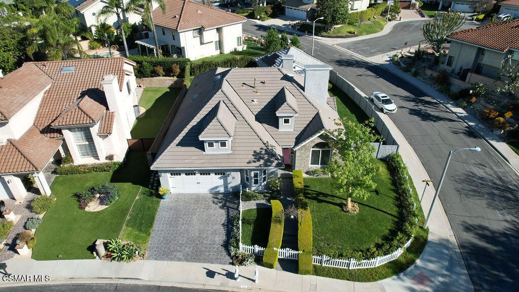 Photo of 2181 Brookfield Drive, Thousand Oaks, CA 91362 (MLS # 226000905)