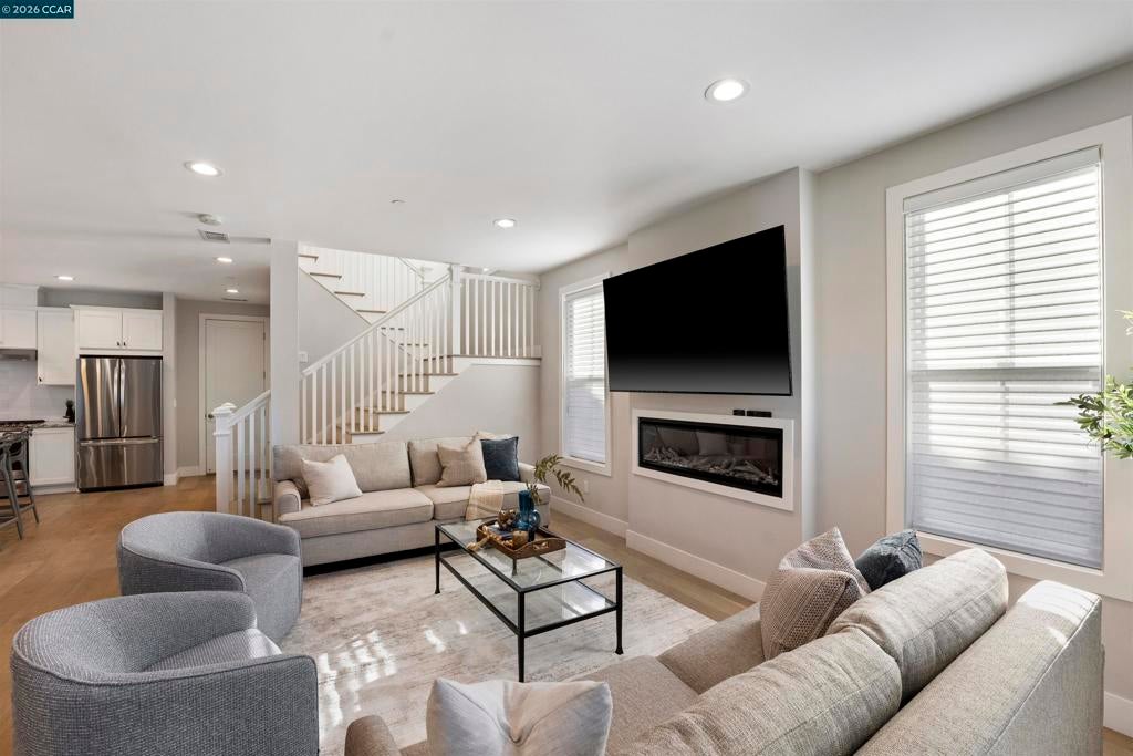 1790 San Miguel Dr