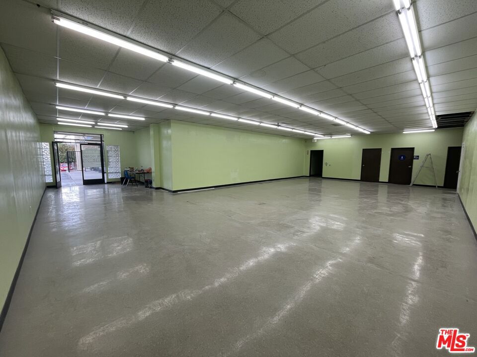 1800 E Lambert Road 258
