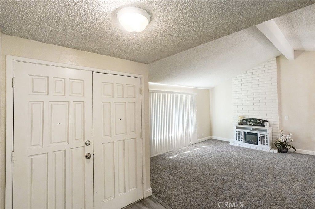 Photo of 19 Sun Valley Court, Merced, CA 95348 (MLS # MC26072487)