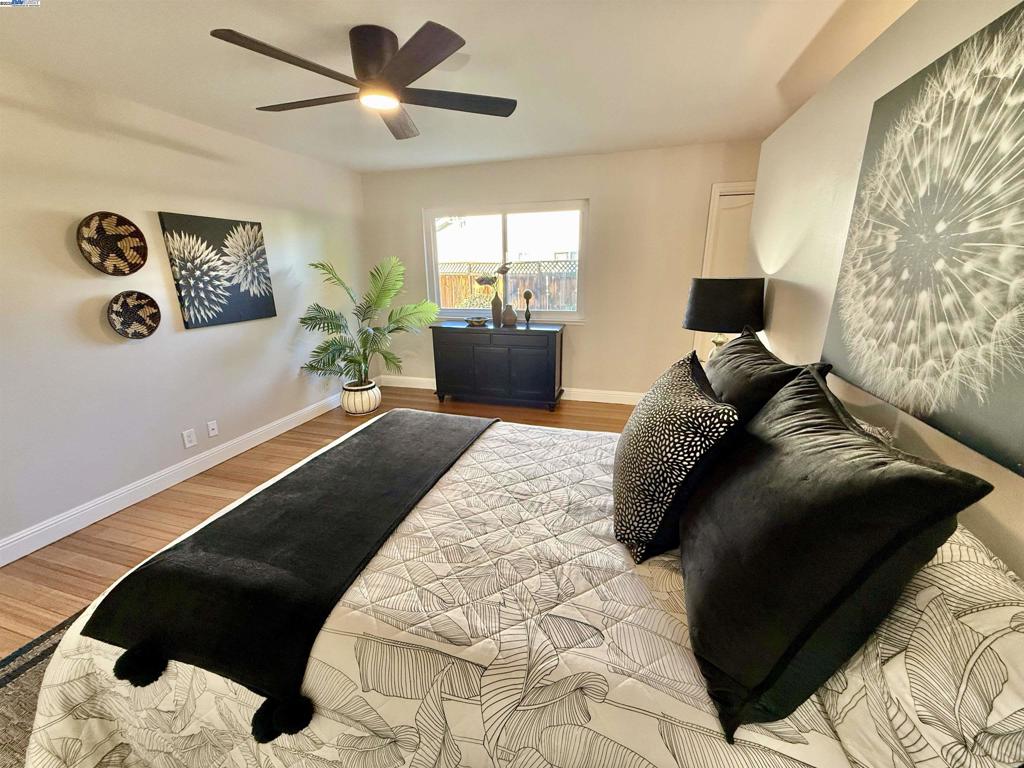 CARRIAGE SQUARE - Residential