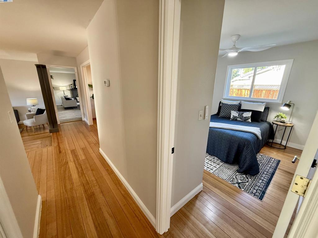 CARRIAGE SQUARE - Residential