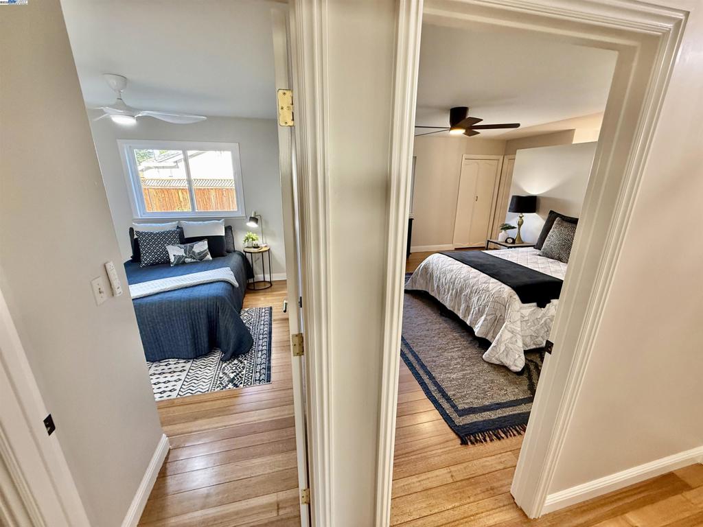 CARRIAGE SQUARE - Residential