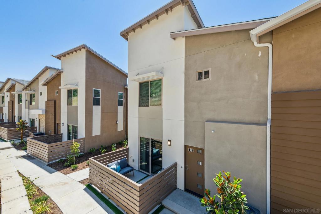 1470 S Santa Fe Ave