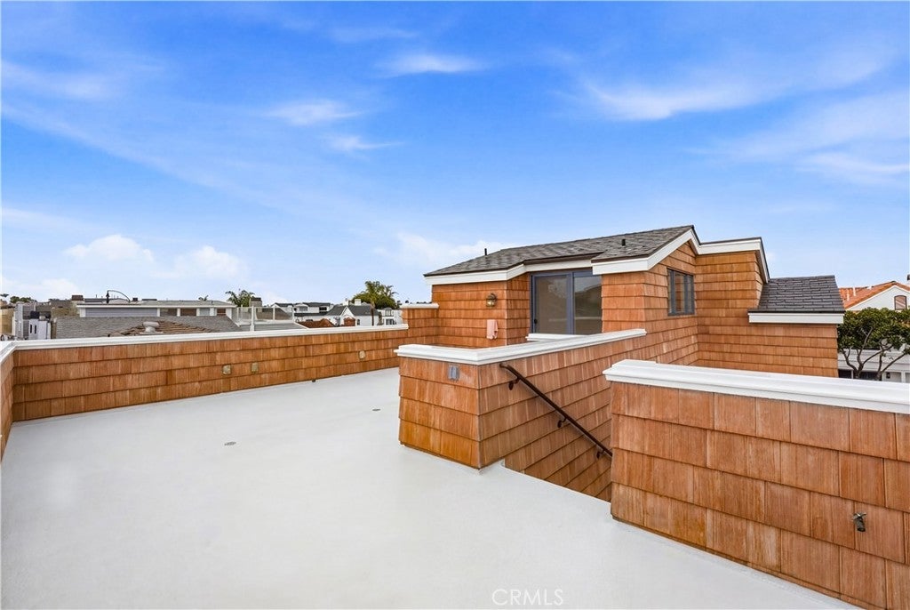 211 E Bay, Newport Beach CA 92661 - Photo 37
