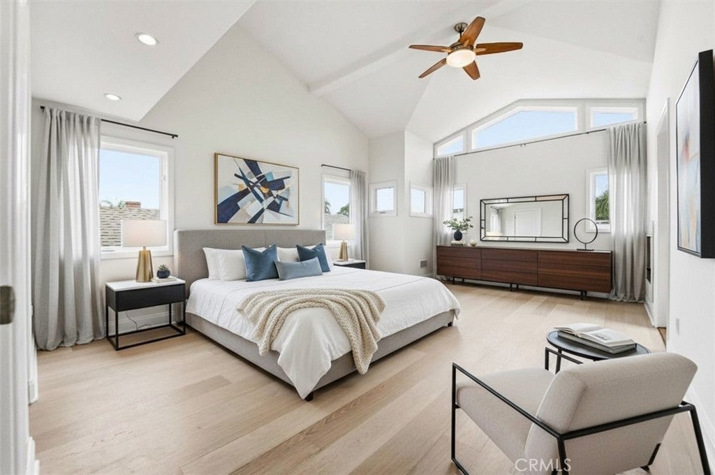 211 E Bay, Newport Beach CA 92661 - Photo 22