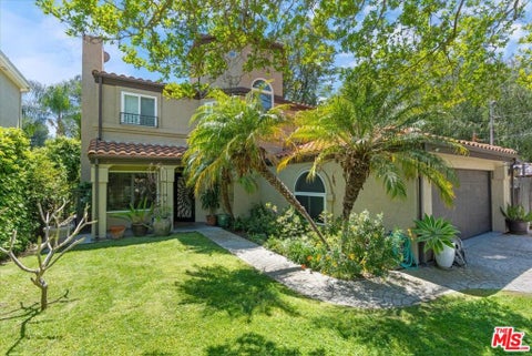 Photo of 12834 Landale Street, Studio City, CA 91604 (MLS # 26845991)