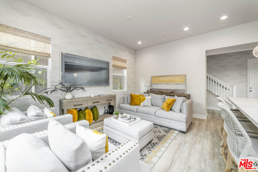 587 Daniel Freeman Circle