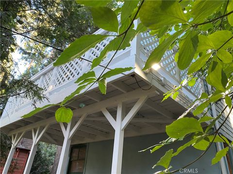 Photo of 23719 Bowl Rd, Crestline, CA 92325 (MLS # IG26028694)